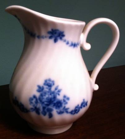 KAI79 Creamer
