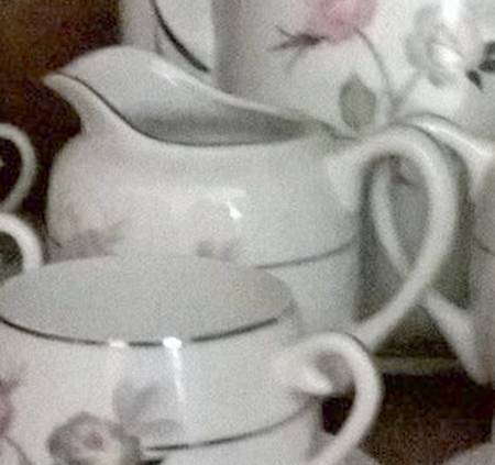 KUT387 Creamer