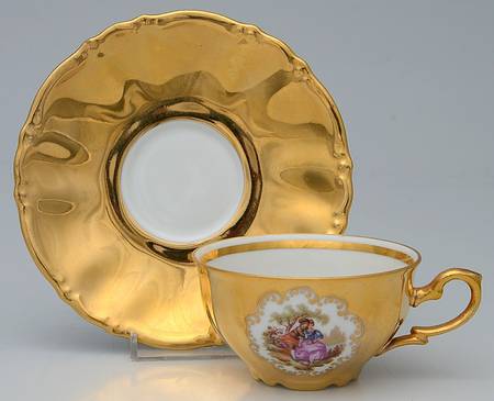 KRO34 Flat Cup & Saucer Set