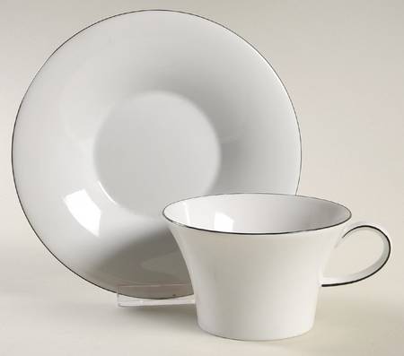 Berlin Canto Flat Cup & Saucer Set