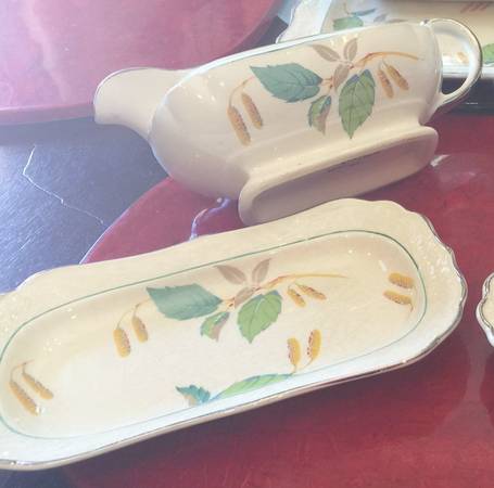 KNO1272 Gravy Boat