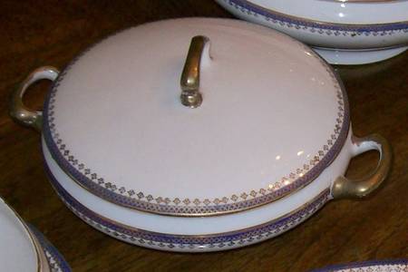 KPM304 Round Covered Vegetable