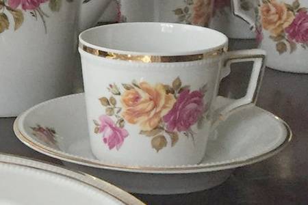KAI81 Flat Cup & Saucer Set