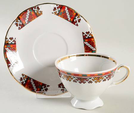 KRO37 Footed Cup & Saucer Set