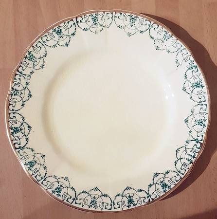 KTK236 Dinner Plate