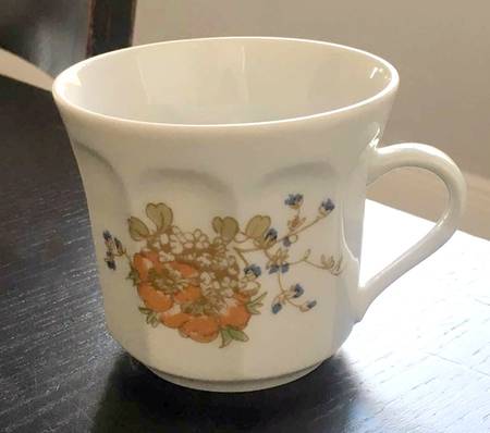 KHL137 Flat Cup