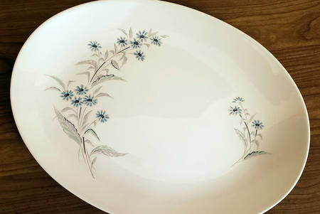 Denville 10" Oval Vegetable Bowl