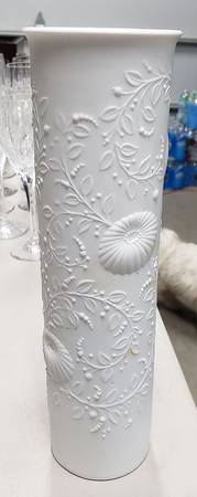 554 11" Vase