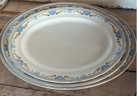KEE22 11" Oval Serving Platter