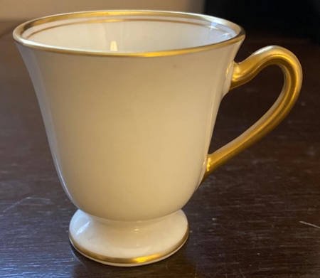 86 Footed Demitasse Cup
