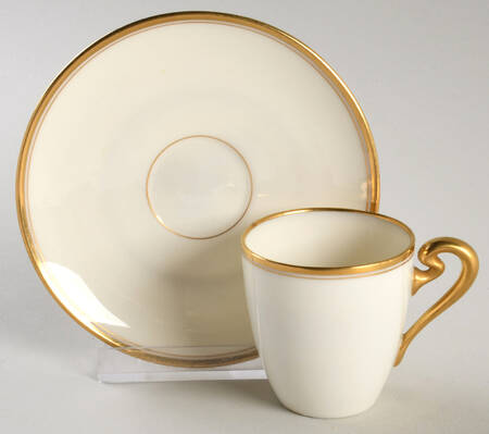 86 Flat Demitasse Cup & Saucer Set
