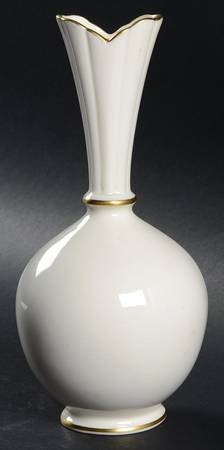 86 High Vase (Bulbous)