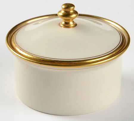 86 Ramekin with Lid