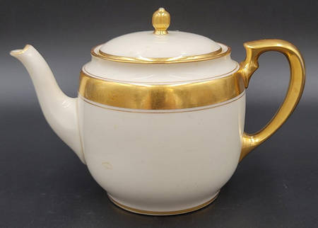 86 1-2 Individual Breakfast Set Teapot & Lid