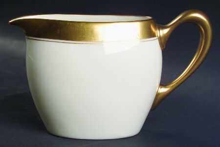 86 1-2 Creamer