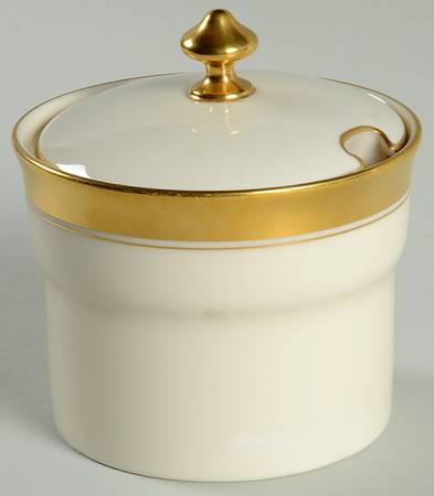 86 1-2 Jam/Jelly & Lid W/Underplate