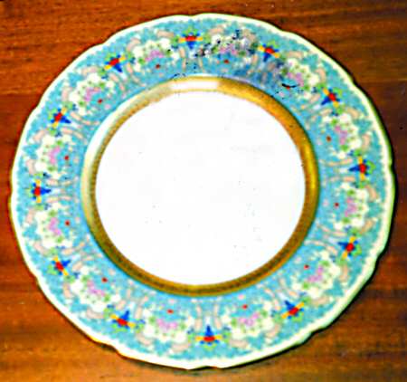 A301-4 (Scalloped) by Lenox