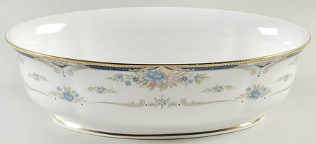 Abigail 10" Oval Vegetable Bowl