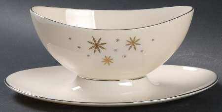 Alaris Gravy Boat with Attached Underplate