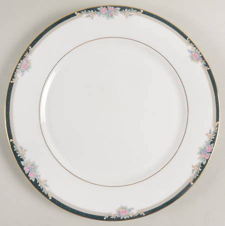 Alyssa Millennium Dinner Plate