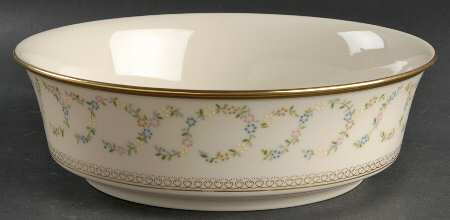 Amanda 9" Round Vegetable Bowl