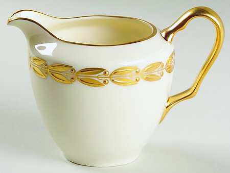Antoinette Ivory Creamer