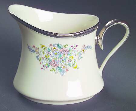 Ascot Creamer