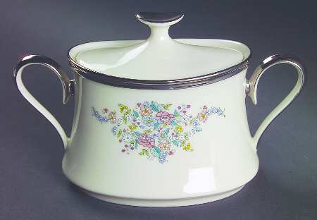 Ascot Sugar Bowl & Lid