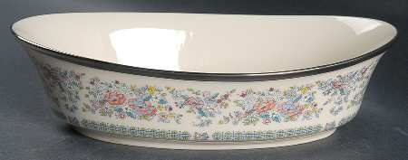 Ascot 10" Oval Vegetable Bowl