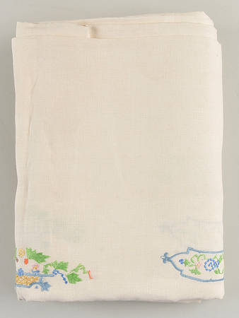 Autumn (Newer, Gold Backstamp) 67" X 136" Rectangular Tablecloth