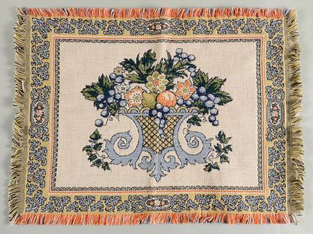 Autumn (Newer, Gold Backstamp) Tapestry Placemat