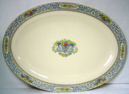 The Autumn (Black Or Green Stamp) 21" Oval Serving Platter