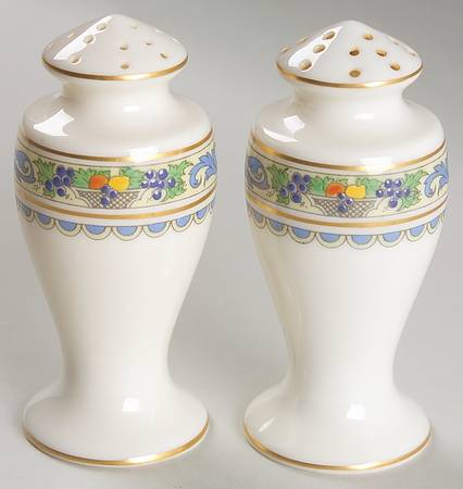 The Autumn (Black Or Green Stamp) Salt & Pepper Set