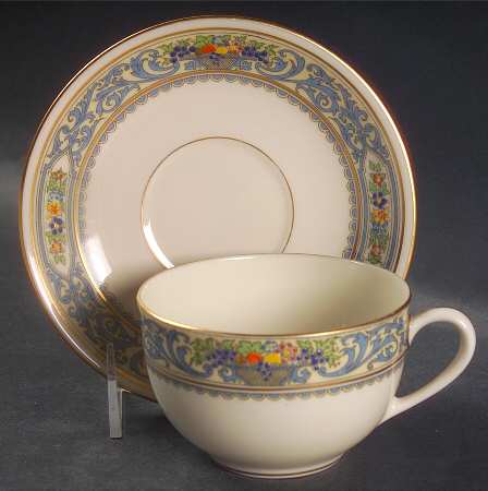 The Autumn (Black Or Green Stamp) Oversized Cup & Saucer Set