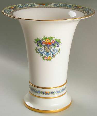 The Autumn (Black Or Green Stamp) 8" Flared Vase