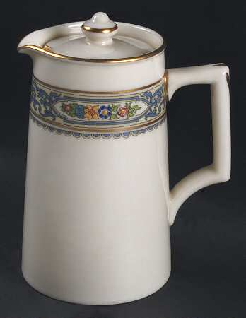 The Autumn (Black Or Green Stamp) 16 Oz Pitcher with Lid