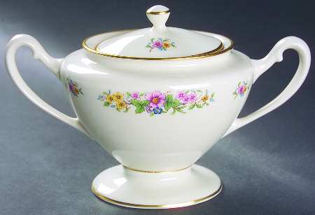 Avon Shape 743 Sugar Bowl & Lid