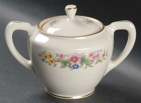 Avon Shape 1962 Sugar Bowl & Lid