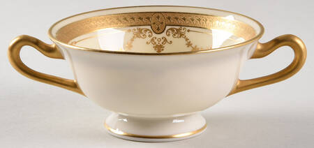 B10I Ivory Footed Cream Soup Bowl