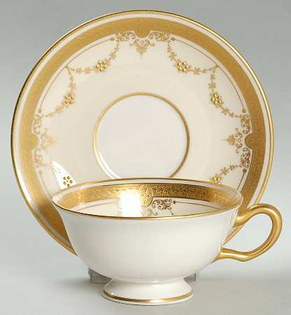 B10I Ivory Footed Cup & Saucer Set