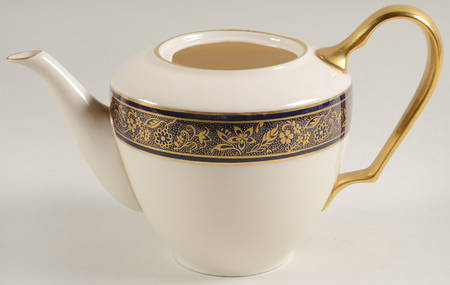 Barclay Teapot No Lid