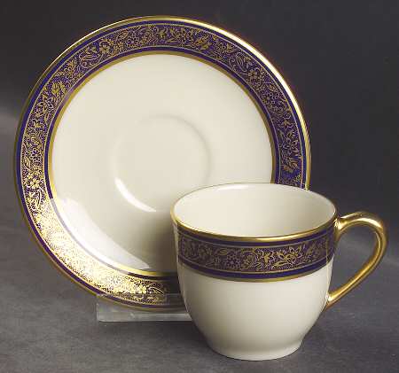 Barclay Flat Demitasse Cup & Saucer Set