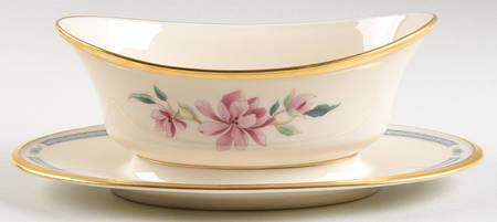 Barrington Gravy Boat with Attached Underplate