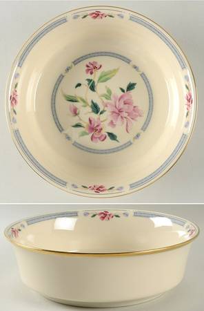Barrington 9" Round Vegetable Bowl