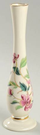 Barrington 7" Bud Vase