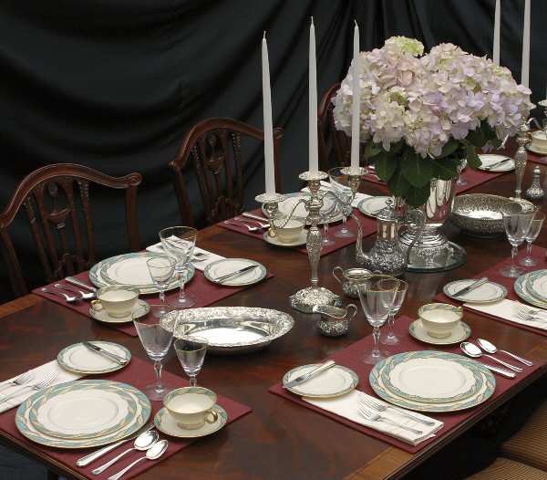 Bellevue Sea Green 40 Piece Estate Set