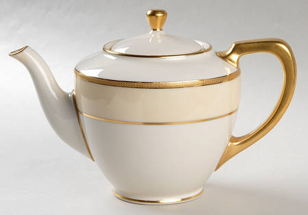 Bellaire (Older) Teapot & Lid
