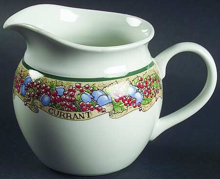 Berry Patch Creamer