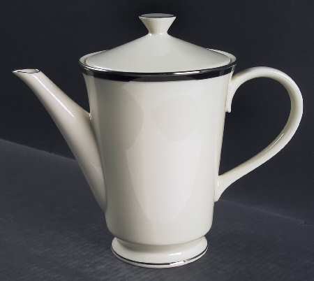 Black Royale Tea/Coffee Pot & Lid