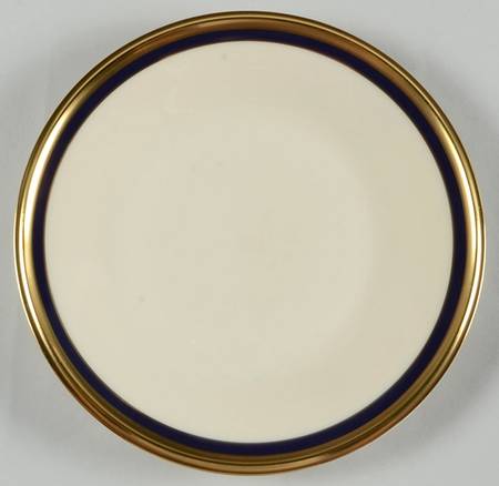 Blue Royale Dessert Plate/Cream Soup Saucer for Footed Bowl